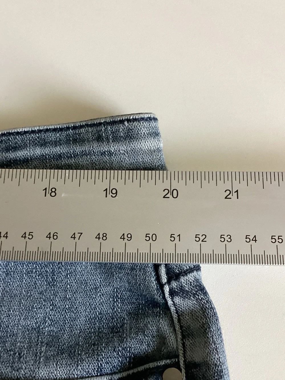 Men’s Distressed Two‑Tone Zipper Jeans – Blue Fade Wash 40